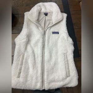 White fleece Patagonia vest worn and washed once!